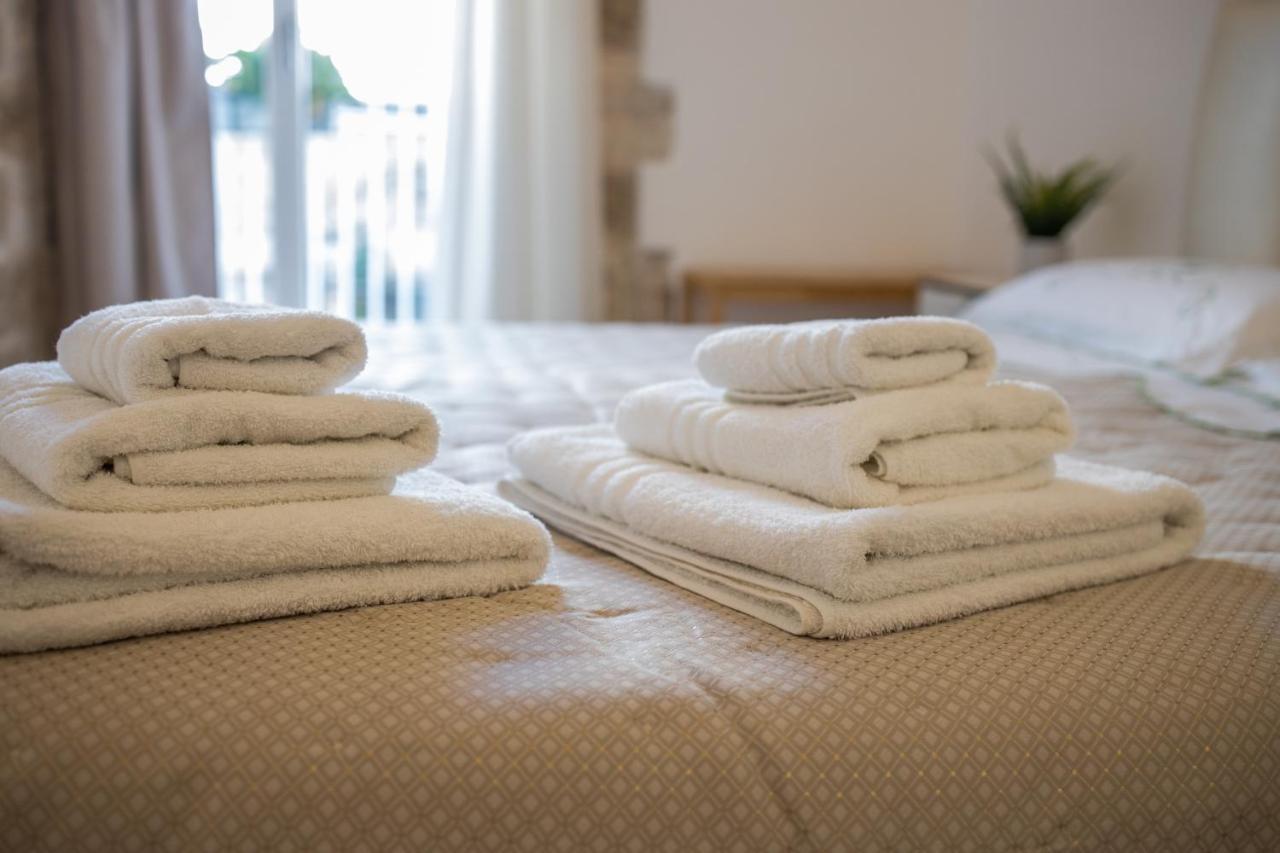 Vincent Suite Luxury B&B Palo del Colle Exterior photo